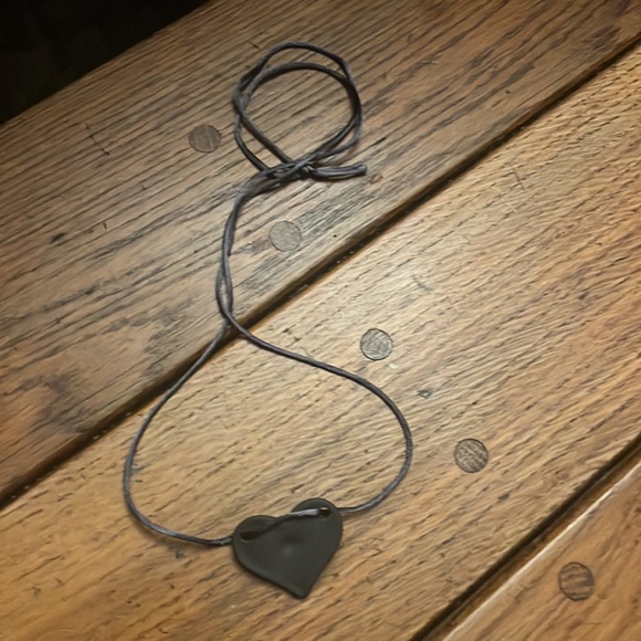 Vintage GOTH/Victorian style heart pendant - Picture 4 of 5